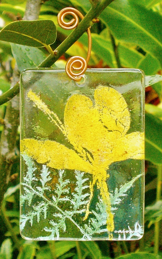 Caron Art Glass fused glass bagatelle light catcher Yellow Ginger fossil vitra glass enamel flower fern yellow green copper rectangular
