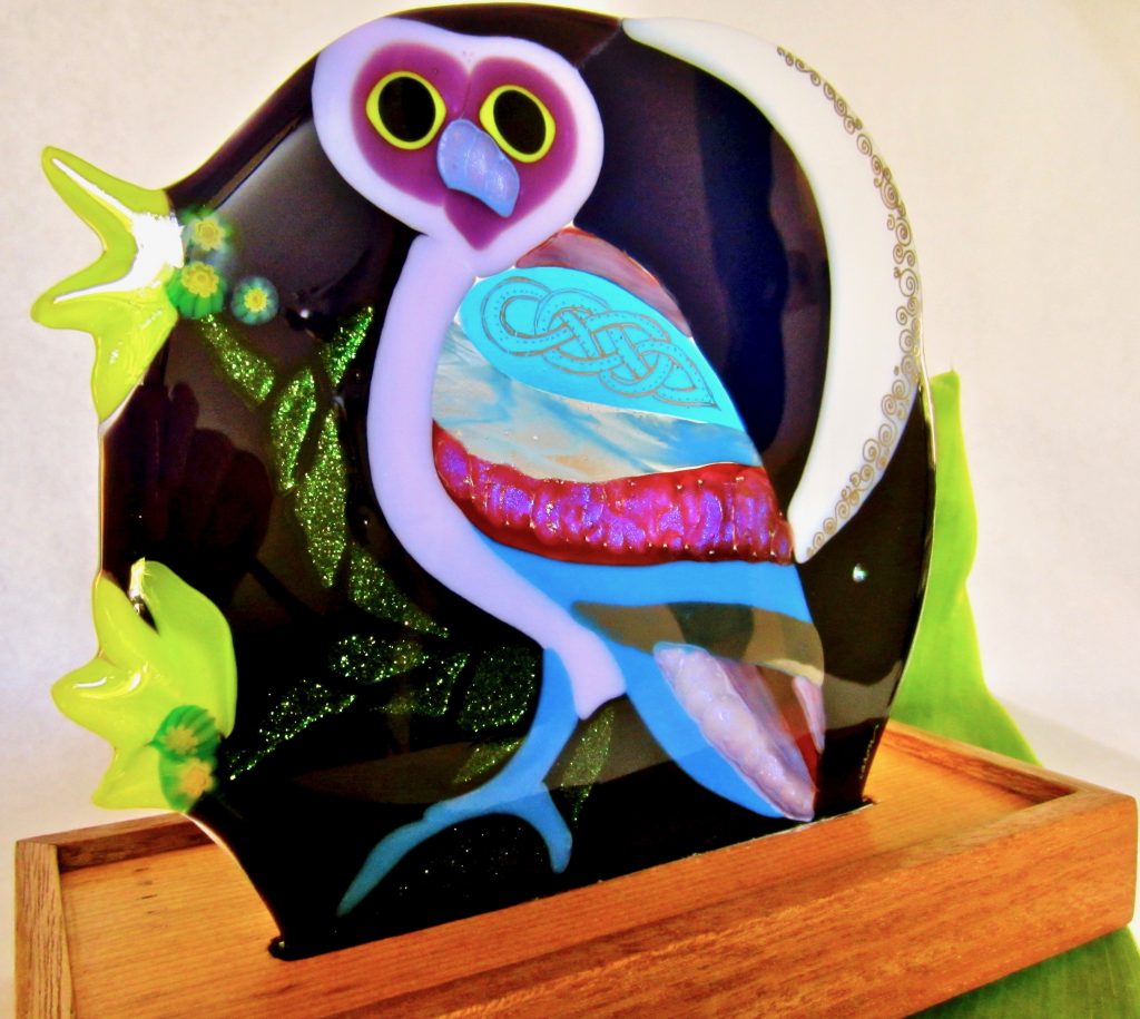 Caron Art Glass art glass lighting fused glass sculpture night sculpture gift for child le Hibou (the Owl) hand painted details lavender plum turquoise green blue white moon owl round 4 watt bulb wood base